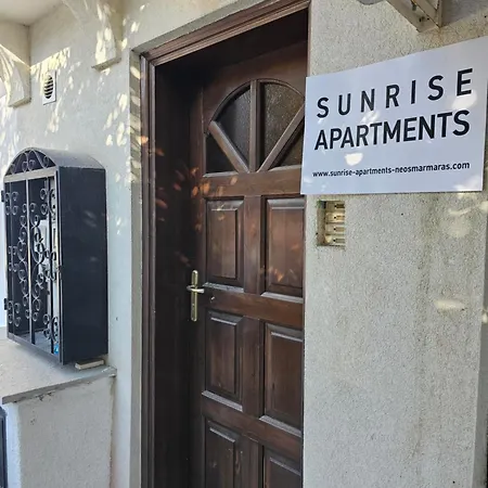 Sunrise Apartments Neos Marmaras Pokoj fotografie